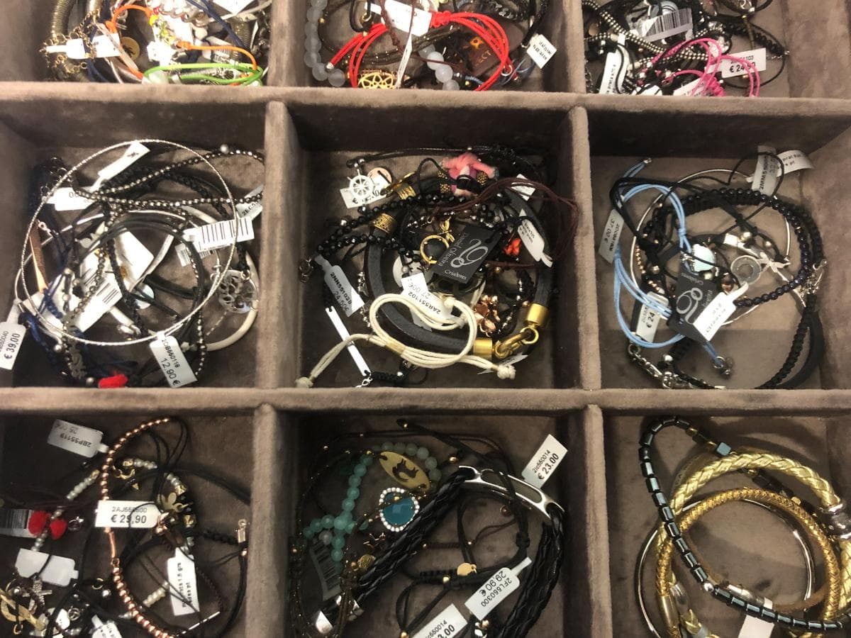 Bracelets — image 5