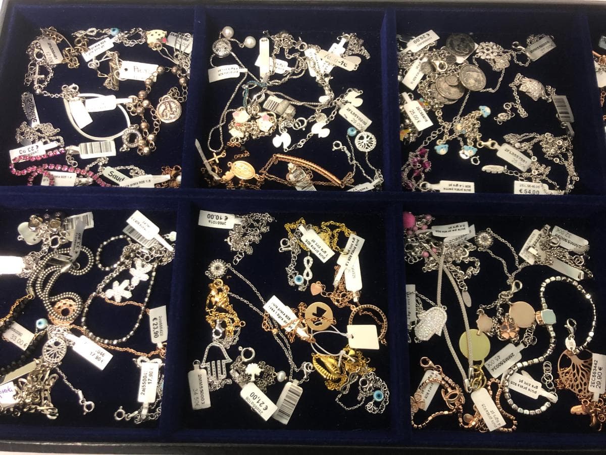 Bracelets — image 4