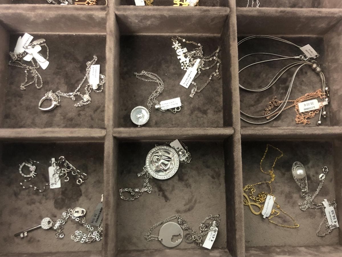 Collares — imagen 2