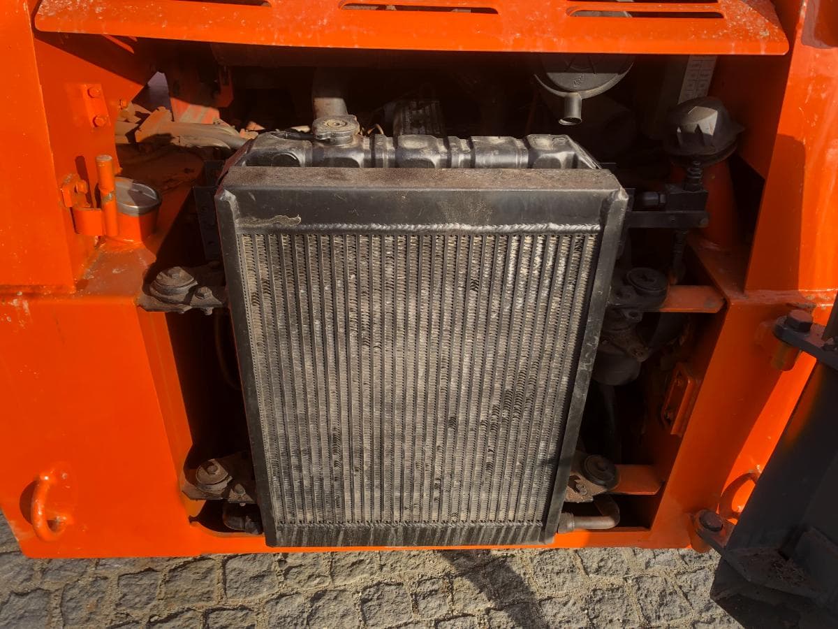 Mini Pá Carregadora Doosan 450 PLUS · Ano 2006 — image 10