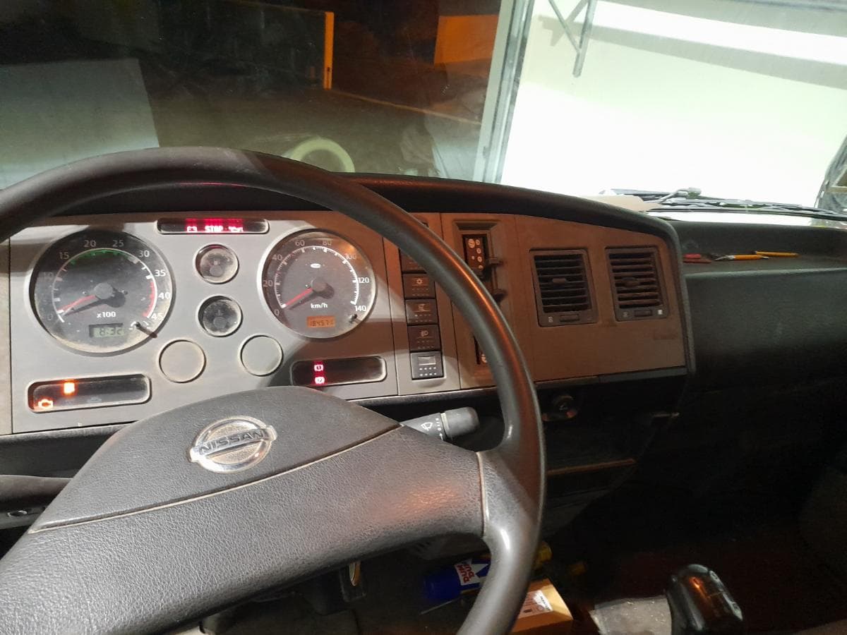 Nissan Atleon TK3.35 — imagen 9