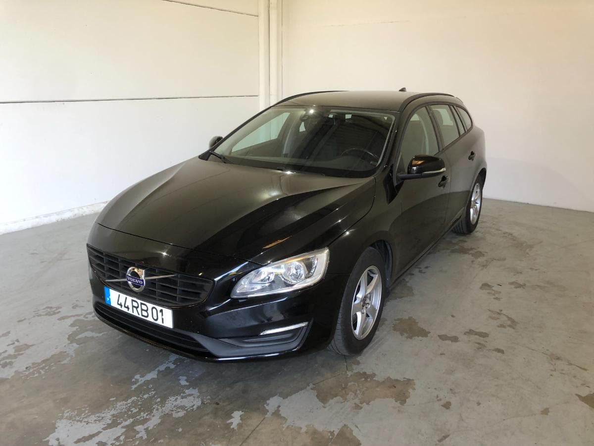 Volvo V60 · Ano 2016 — image 2