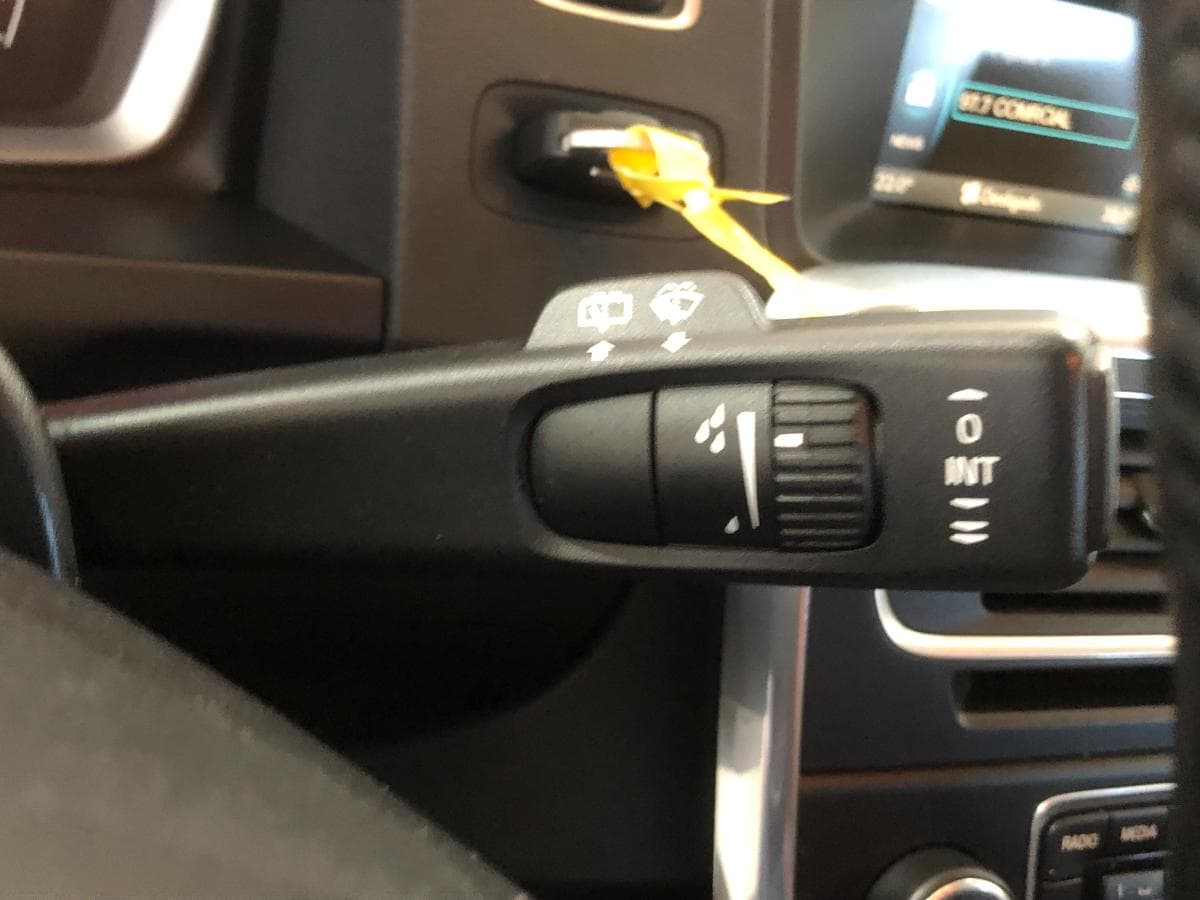 Volvo V60 · Ano 2016 — image 29
