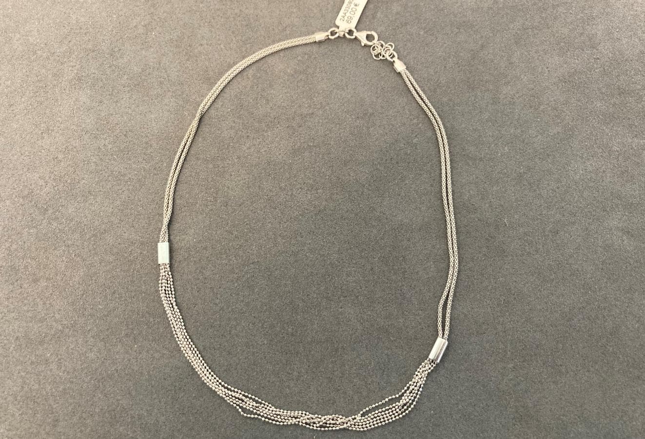 Collar — imagen 1