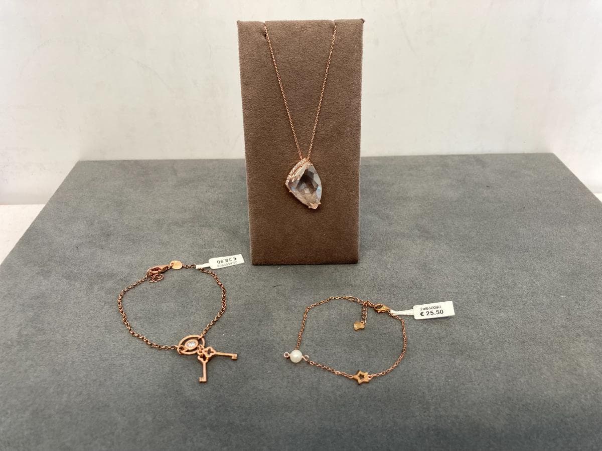 Pulseiras + Colar — imagen 1