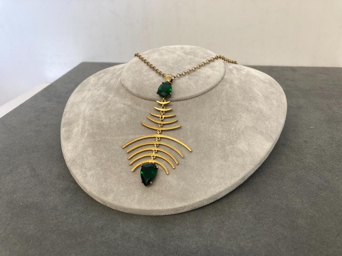 Necklace — image 2