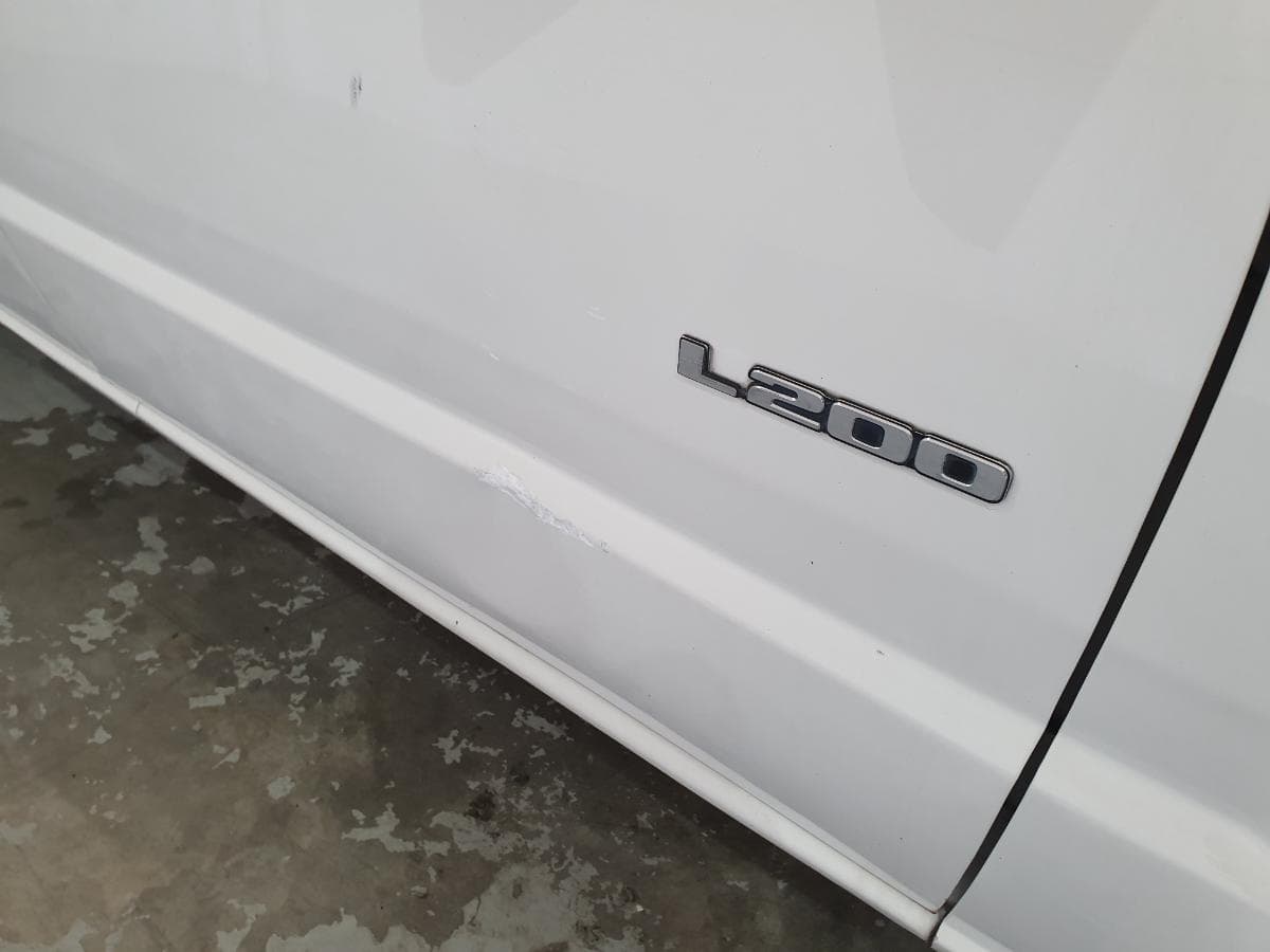 Mitsubishi L200 pick-up 2.5D · Ano 1991 — imagen 30