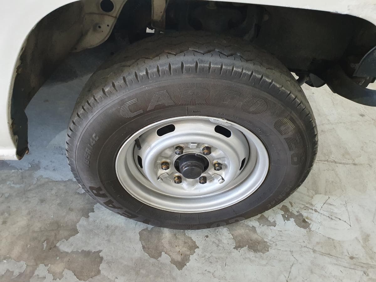 Mitsubishi L200 pick-up 2.5D · Ano 1991 — imagen 35