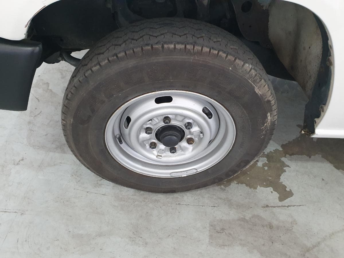 Mitsubishi L200 pick-up 2.5D · Ano 1991 — imagen 36