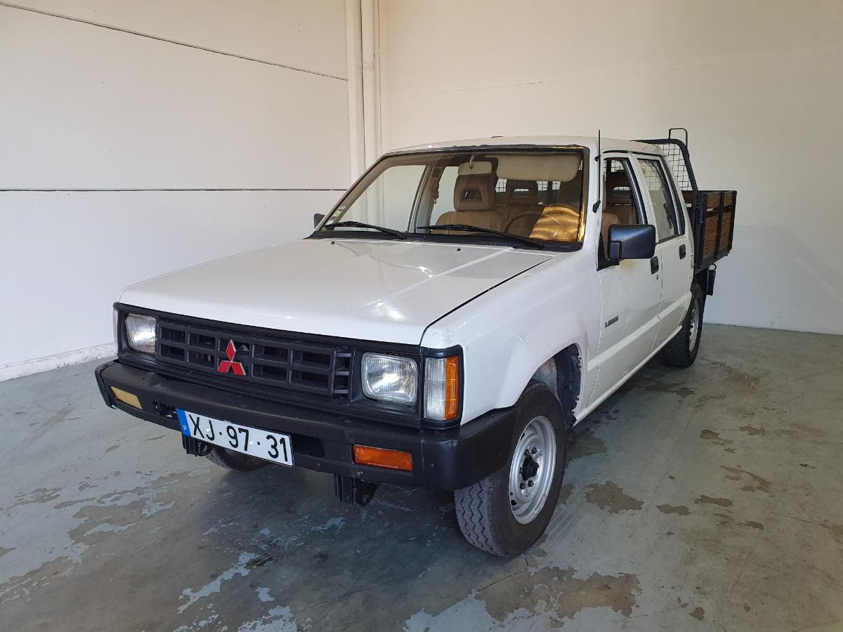 Mitsubishi L200 pick-up 2.5D · Ano 1991 — imagen 1