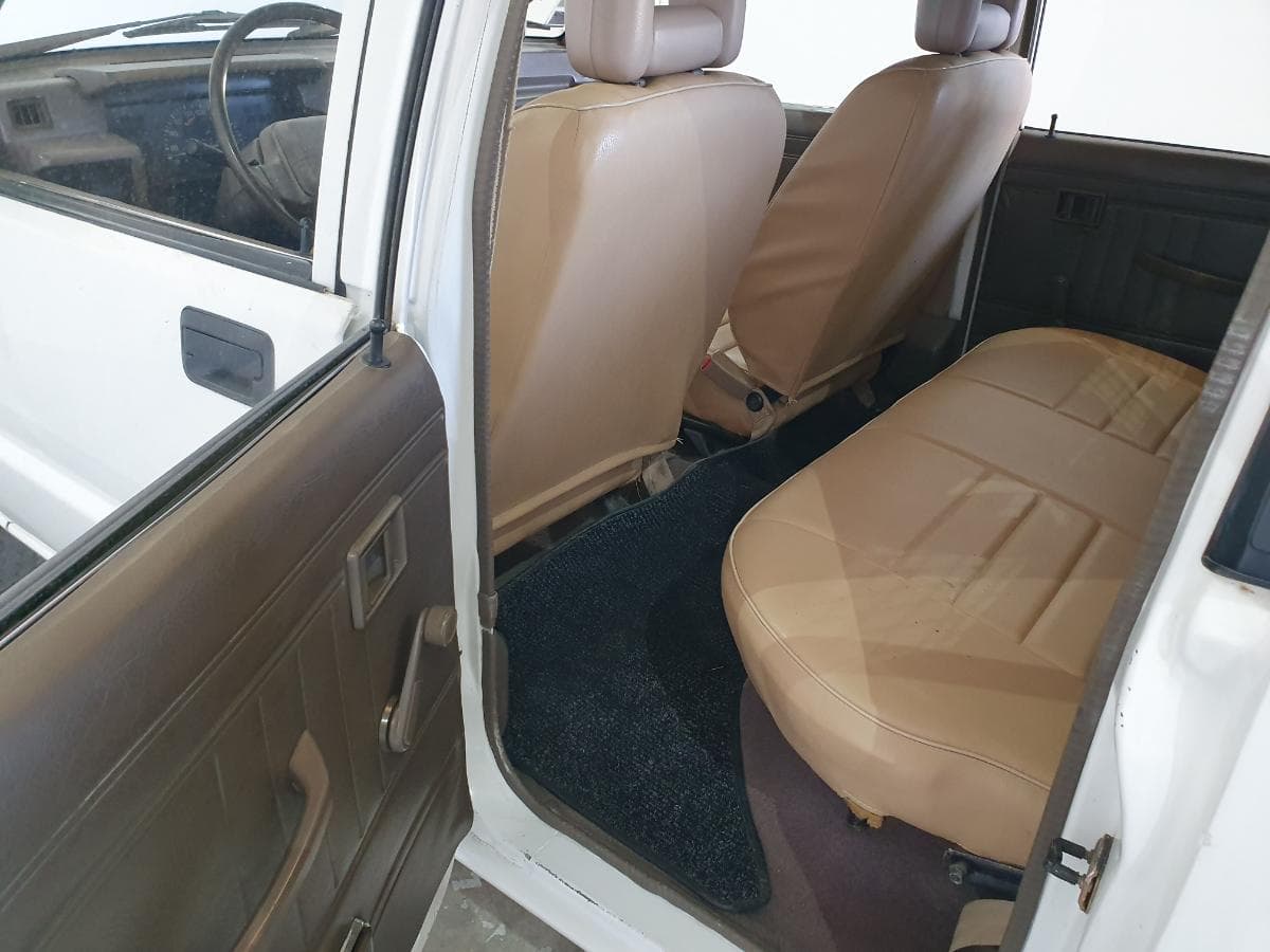 Mitsubishi L200 pick-up 2.5D · Ano 1991 — imagen 18