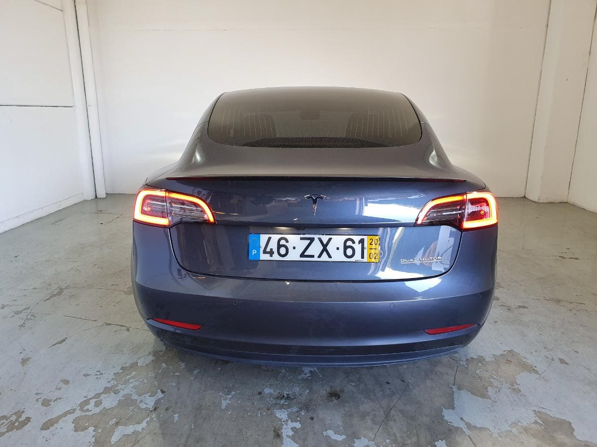 Tesla Model 3 Elétrico · Ano 2020 — imagem 6