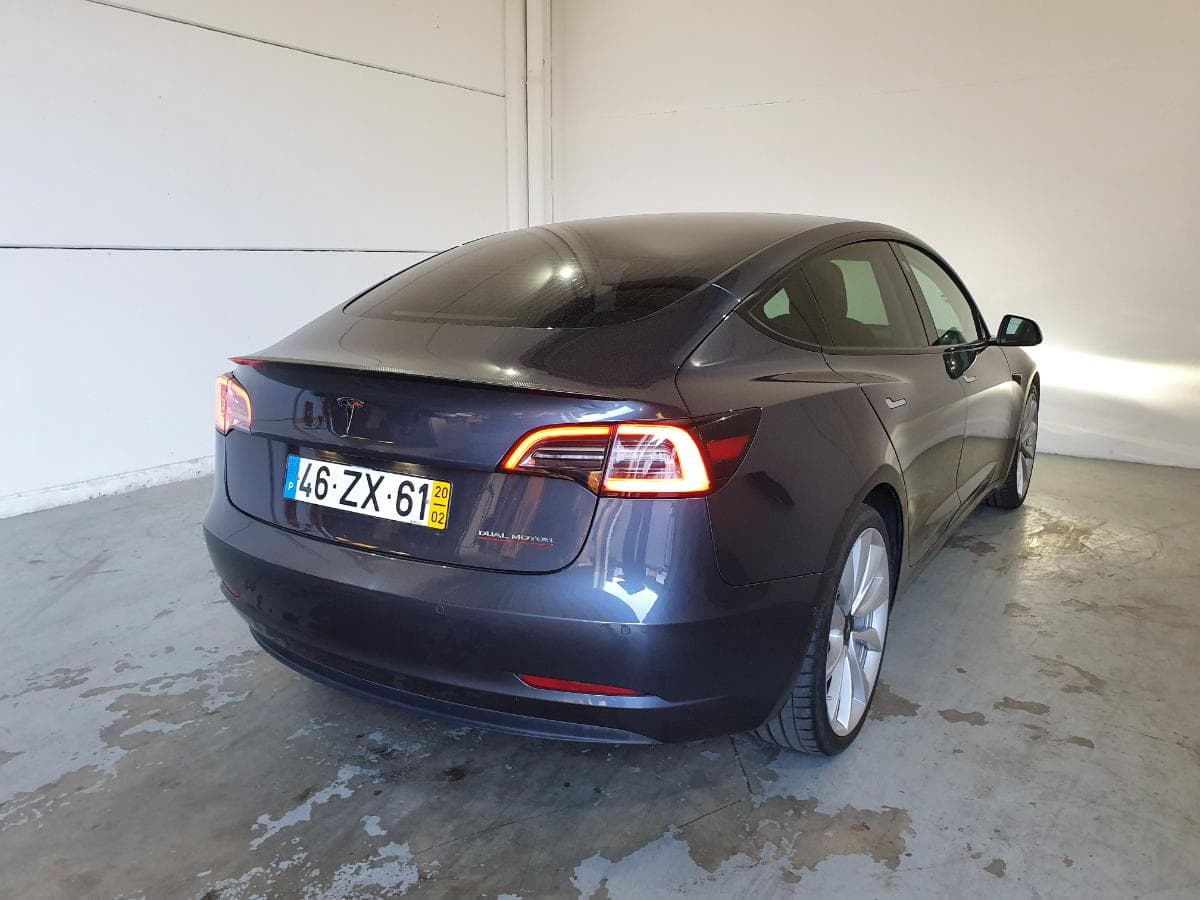 Tesla Model 3 Elétrico · Ano 2020 — imagem 7
