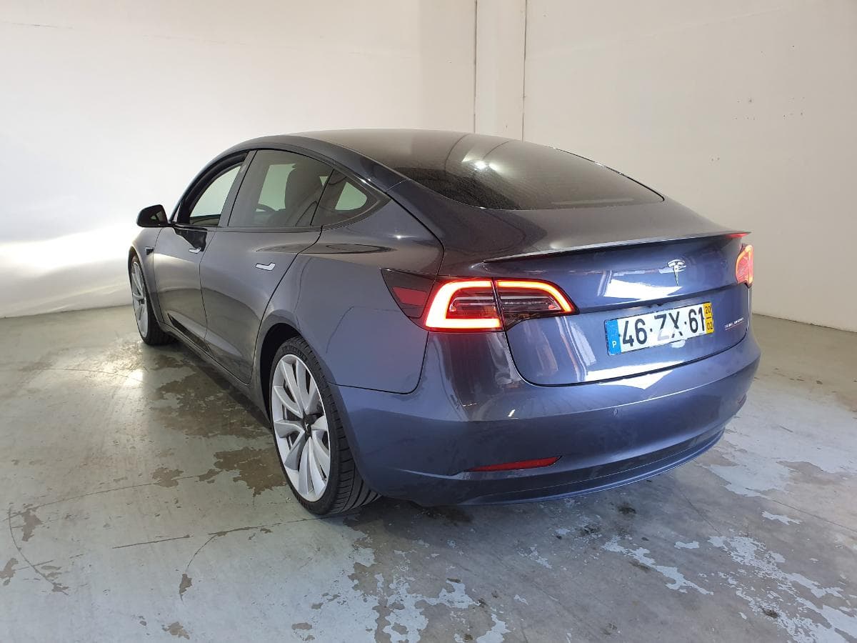 Tesla Model 3 Elétrico · Ano 2020 — imagem 5