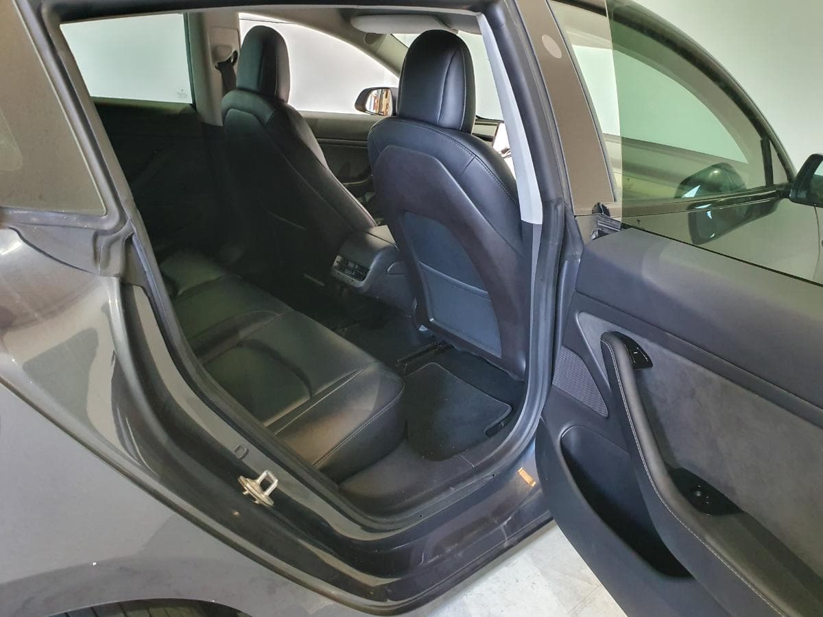 Tesla Model 3 Elétrico · Ano 2020 — imagem 10