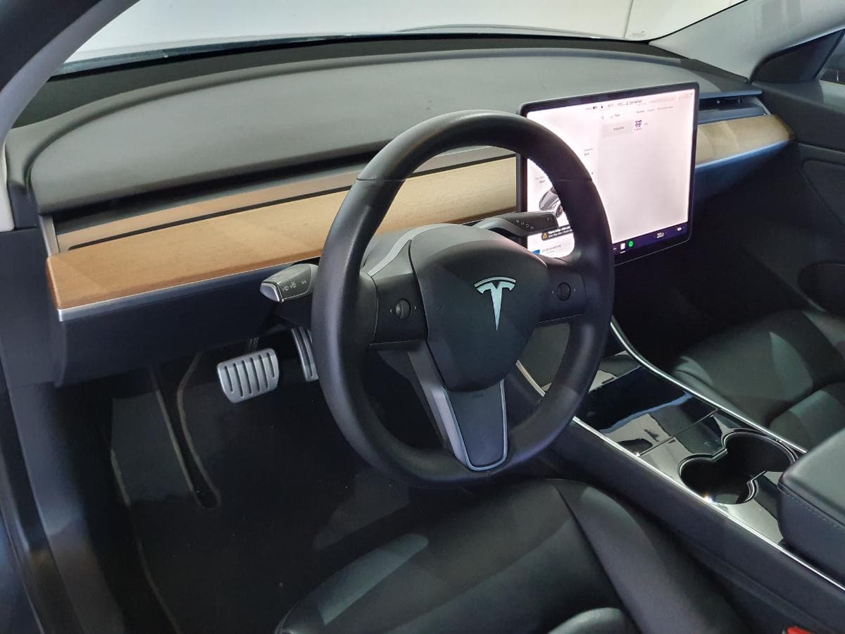 Tesla Model 3 Elétrico · Ano 2020 — imagem 22