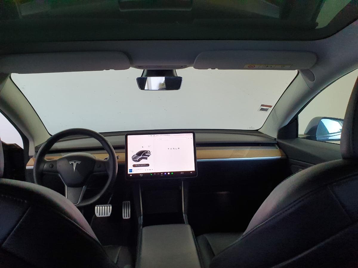 Tesla Model 3 Elétrico · Ano 2020 — imagem 27