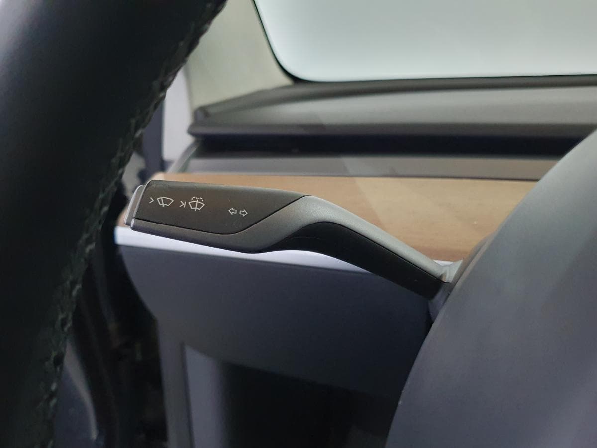 Tesla Model 3 Elétrico · Ano 2020 — imagem 30