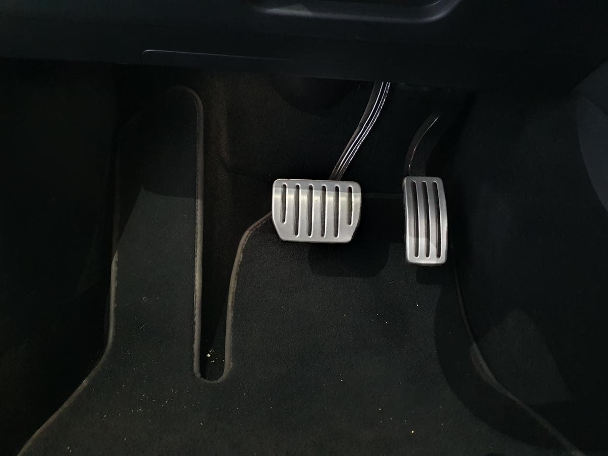 Tesla Model 3 Elétrico · Ano 2020 — imagem 31