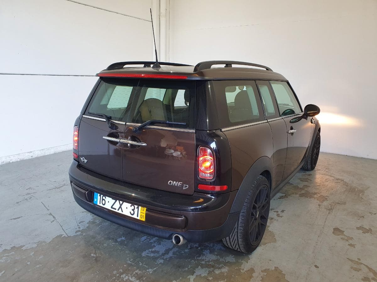 Mini Clubman 1.6 D · Ano 2013 — imagem 6