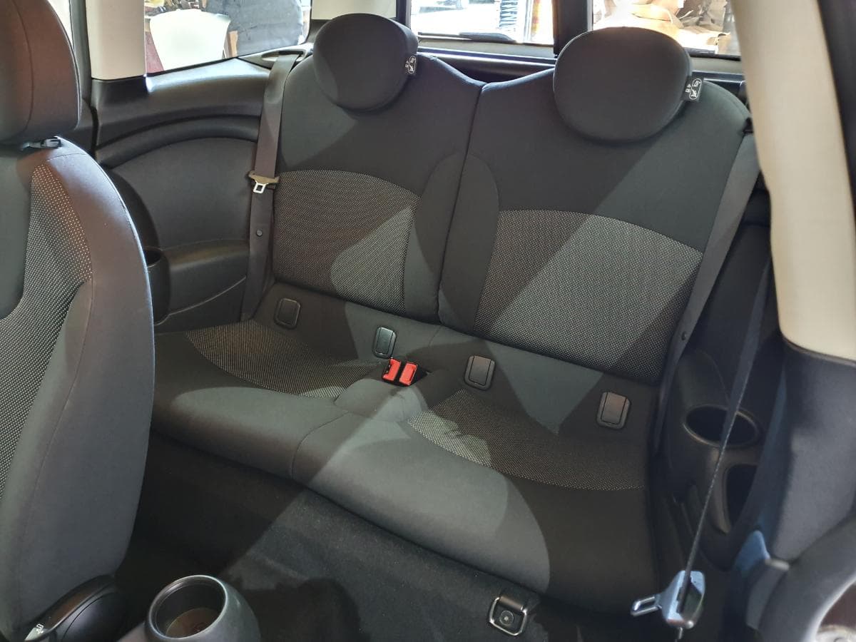 Mini Clubman 1.6 D · Ano 2013 — imagem 15