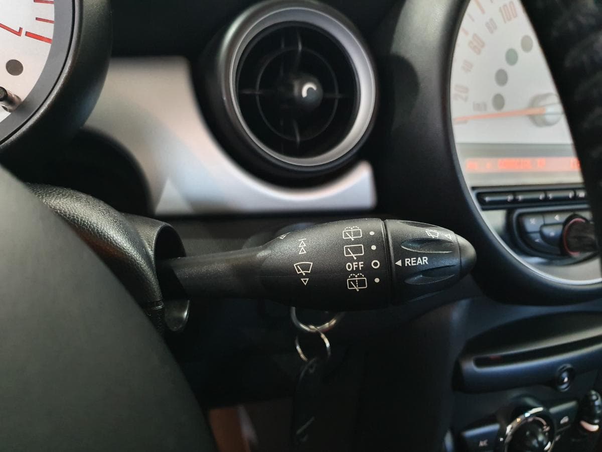 Mini Clubman 1.6 D · Ano 2013 — imagem 27