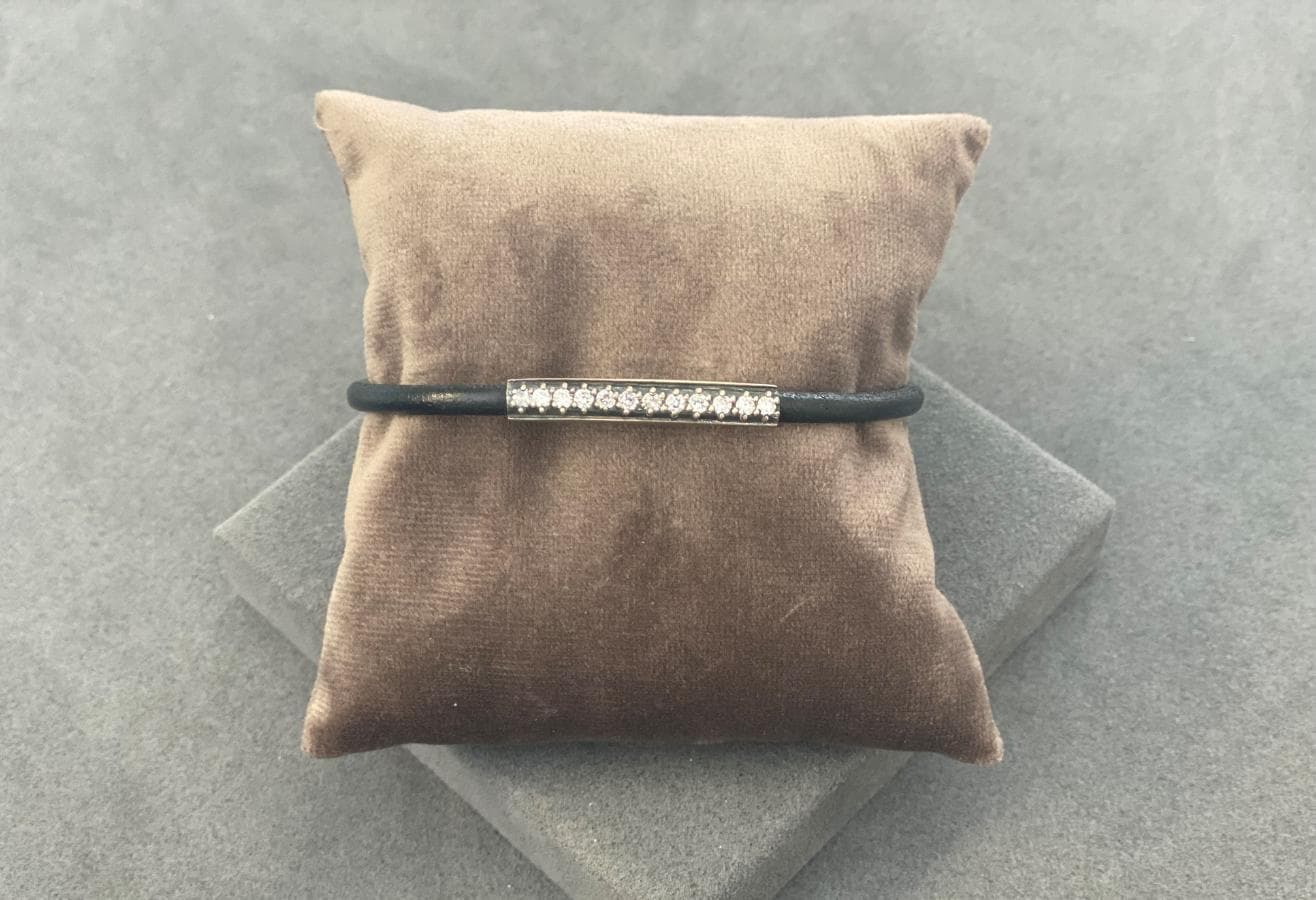 Bracelet — image 1