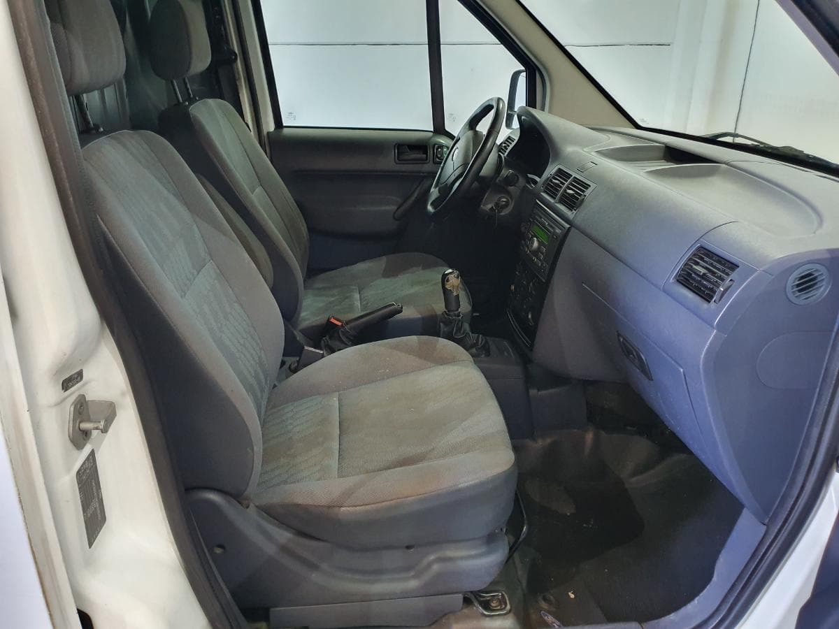 Ford Transit Connect 1.8 TDCI · Ano 2009 — imagem 12