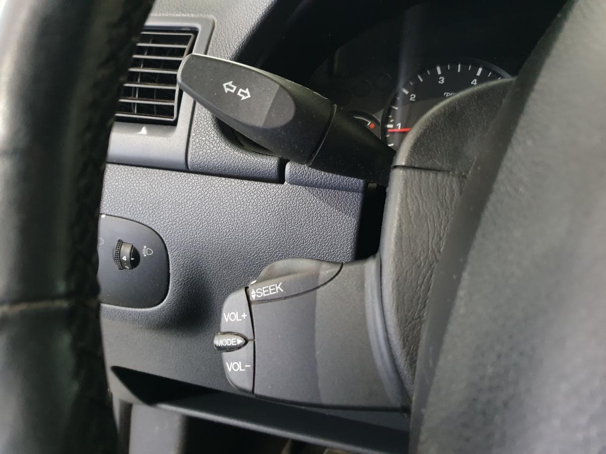 Ford Transit Connect 1.8 TDCI · Ano 2009 — imagem 18