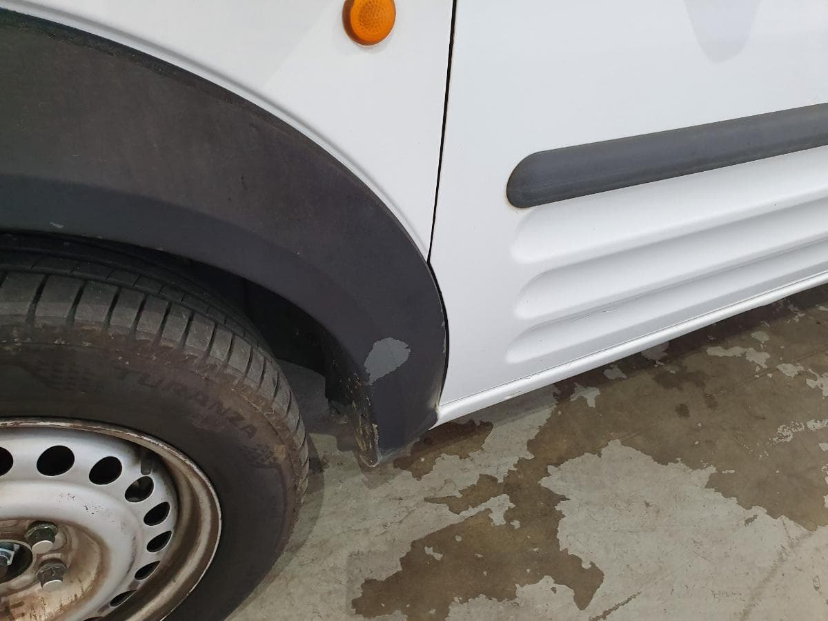 Ford Transit Connect 1.8 TDCI · Ano 2009 — imagem 30