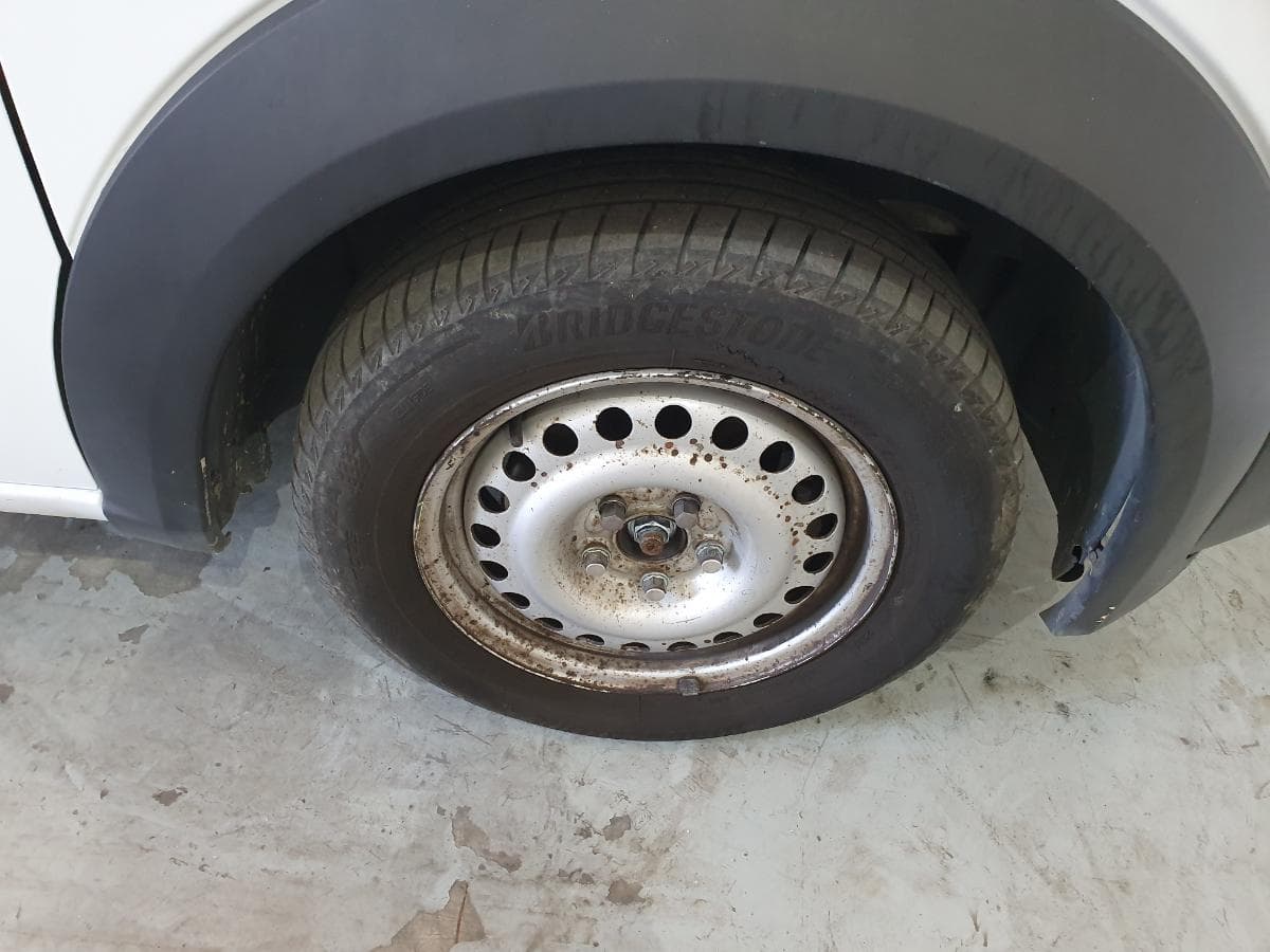 Ford Transit Connect 1.8 TDCI · Ano 2009 — imagem 35