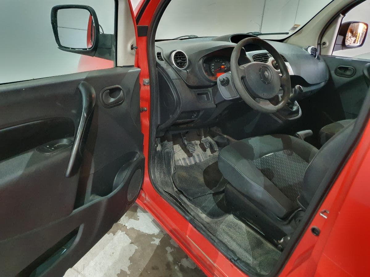 Renault Kangoo 1.5DCI · Ano 2011 — imagem 12