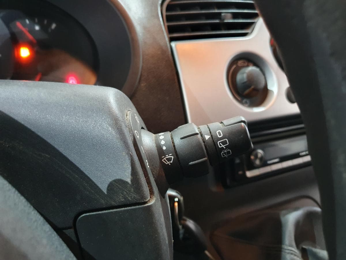 Renault Kangoo 1.5DCI · Ano 2011 — imagem 17