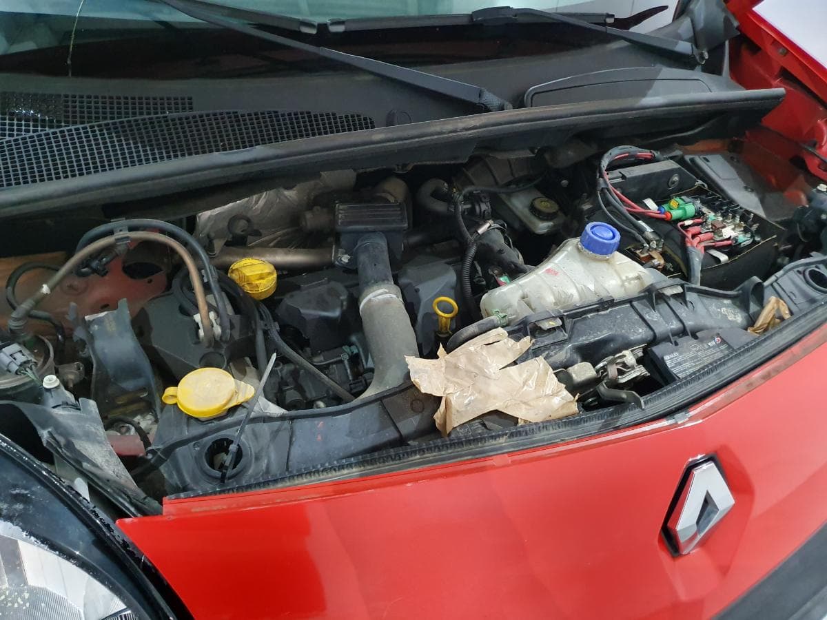 Renault Kangoo 1.5DCI · Ano 2011 — imagem 44