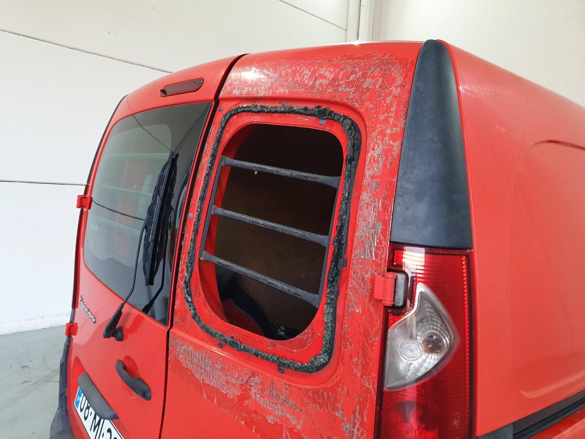 Renault Kangoo 1.5DCI · Ano 2011 — imagem 35