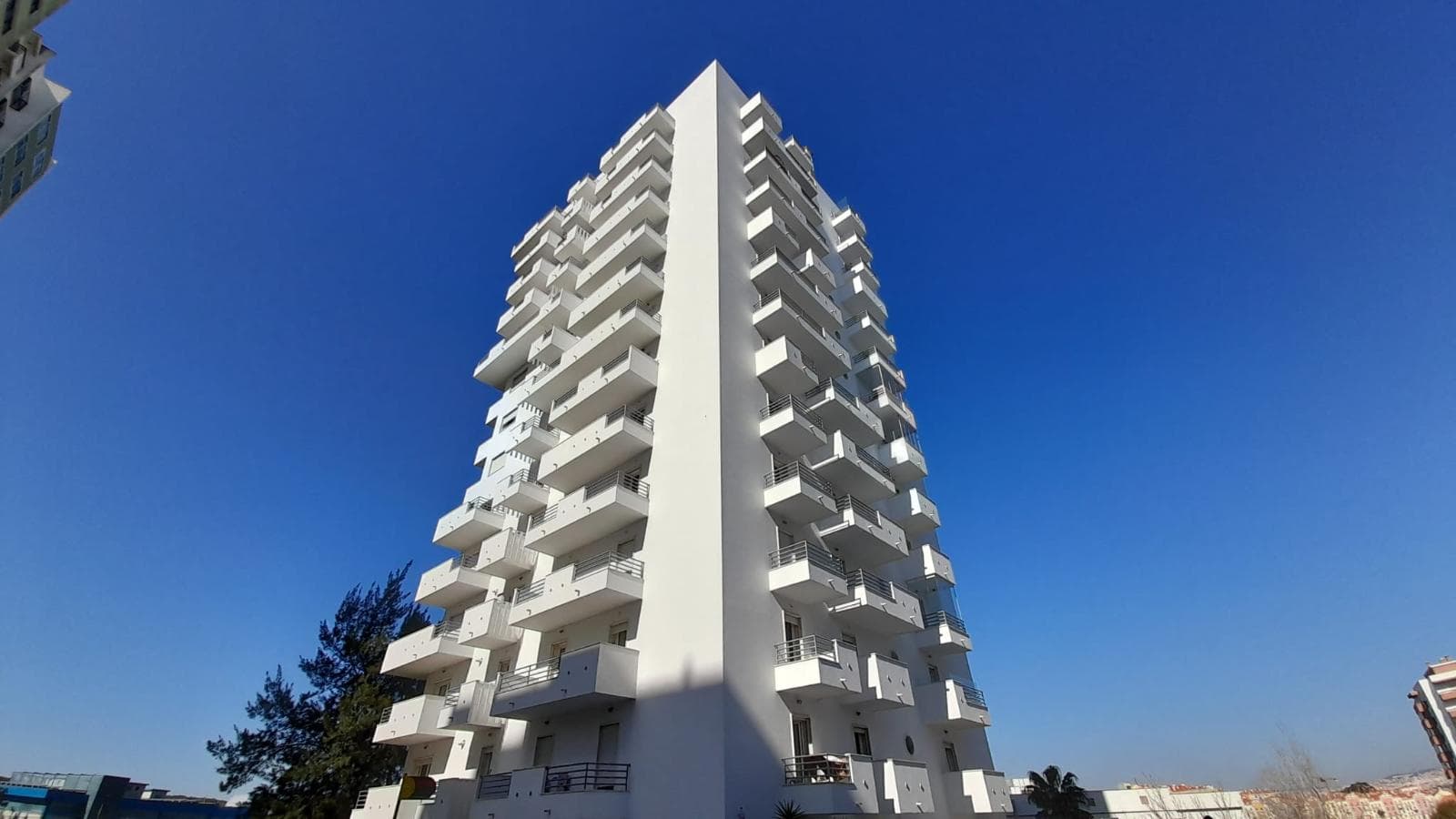 Apartamento T3 · Alfragide, Amadora — imagen 1