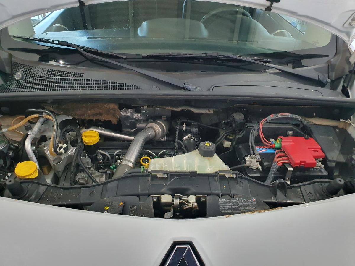 Renault kangoo 1.5 DCI · Ano 2011 — image 4