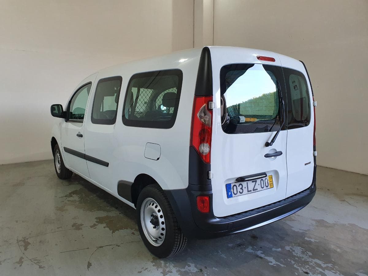 Renault kangoo 1.5 DCI · Ano 2011 — image 6