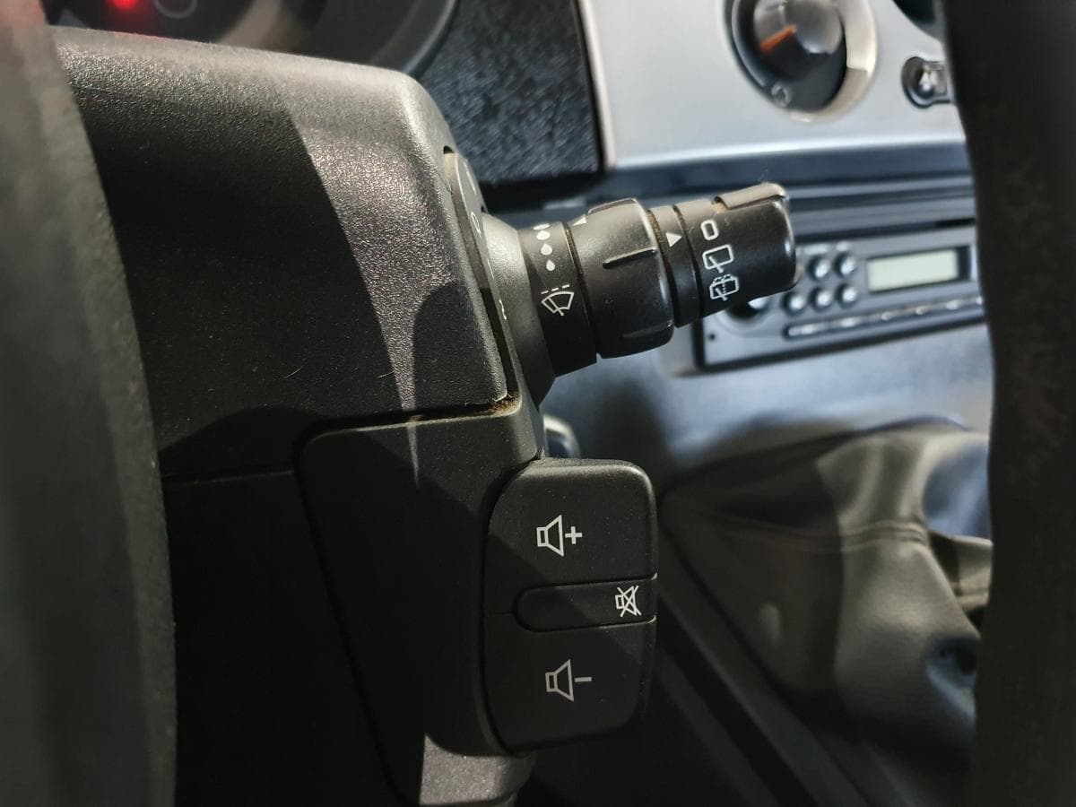 Renault kangoo 1.5 DCI · Ano 2011 — image 25