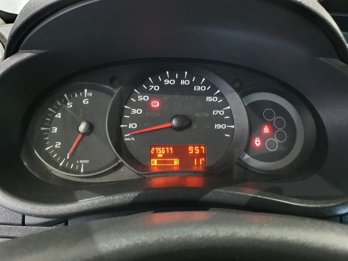 Renault kangoo 1.5 DCI · Ano 2011 — image 29
