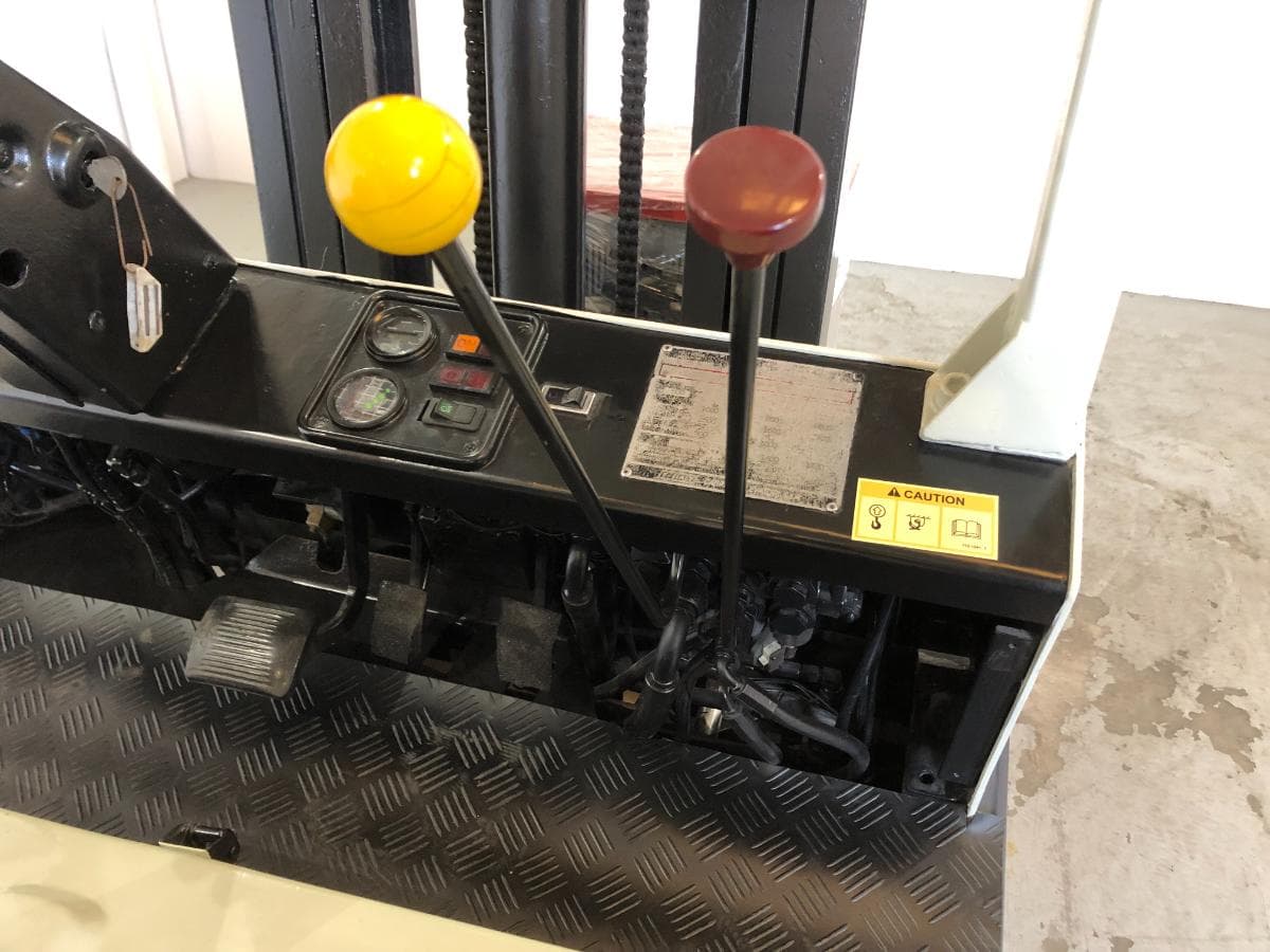 Empilhador Elétrico Fiat E25N · 2500KG — imagem 14