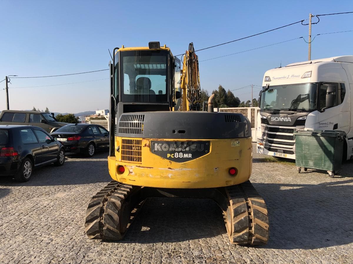 Giratória Rastos Komatsu PC88MR-8 — imagem 4