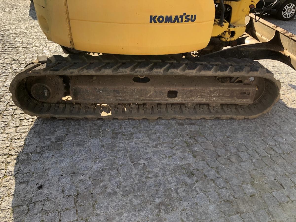 Giratória Rastos Komatsu PC88MR-8 — imagem 9