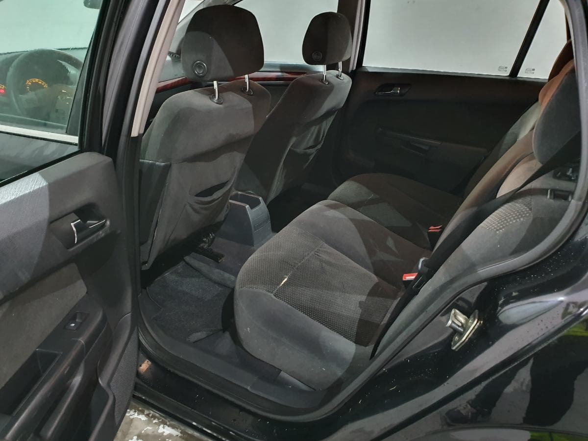 Opel Astra 1.7 CDTI · Ano 2005 — imagen 17