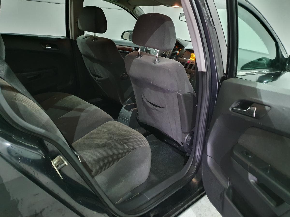 Opel Astra 1.7 CDTI · Ano 2005 — imagen 24