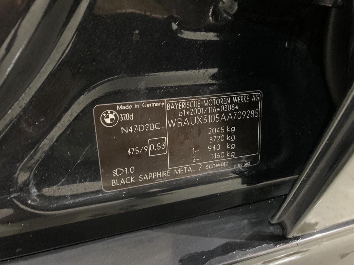 BMW 320D Touring Navigation Sport · Ano 2010 — image 15