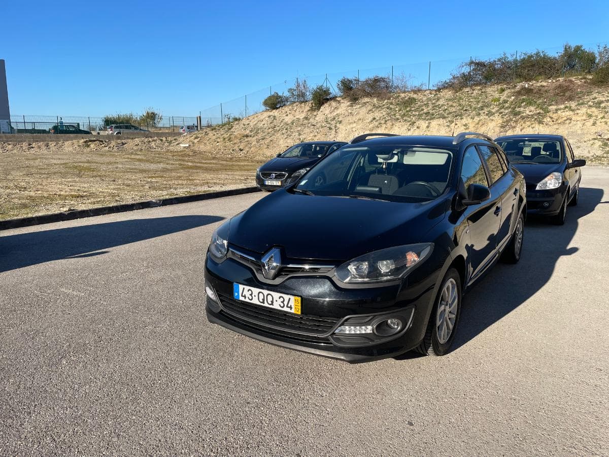 Renault Mégane Sport Tourer 1.5 DCI · Ano 2015 — imagem 1