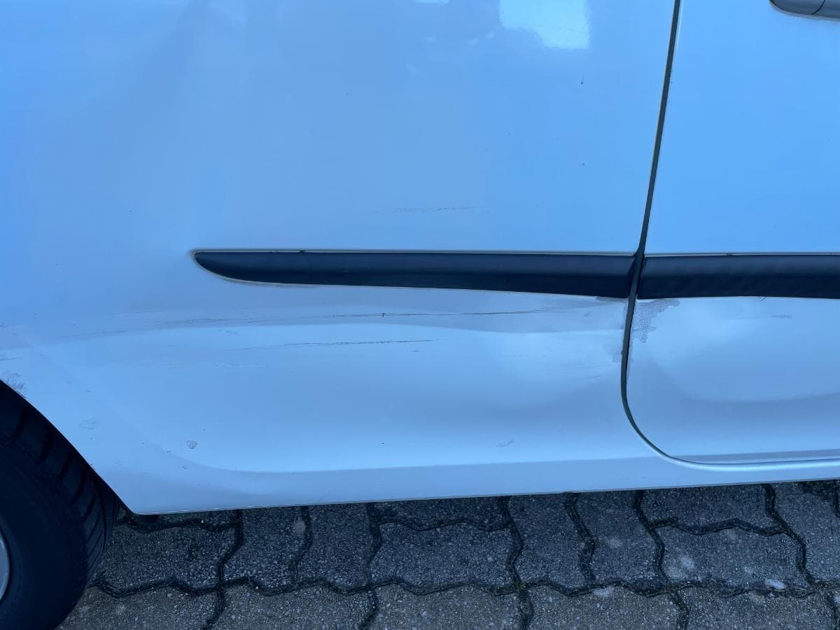 Renault Clio 1.5DCI · Ano 2007 — imagen 9