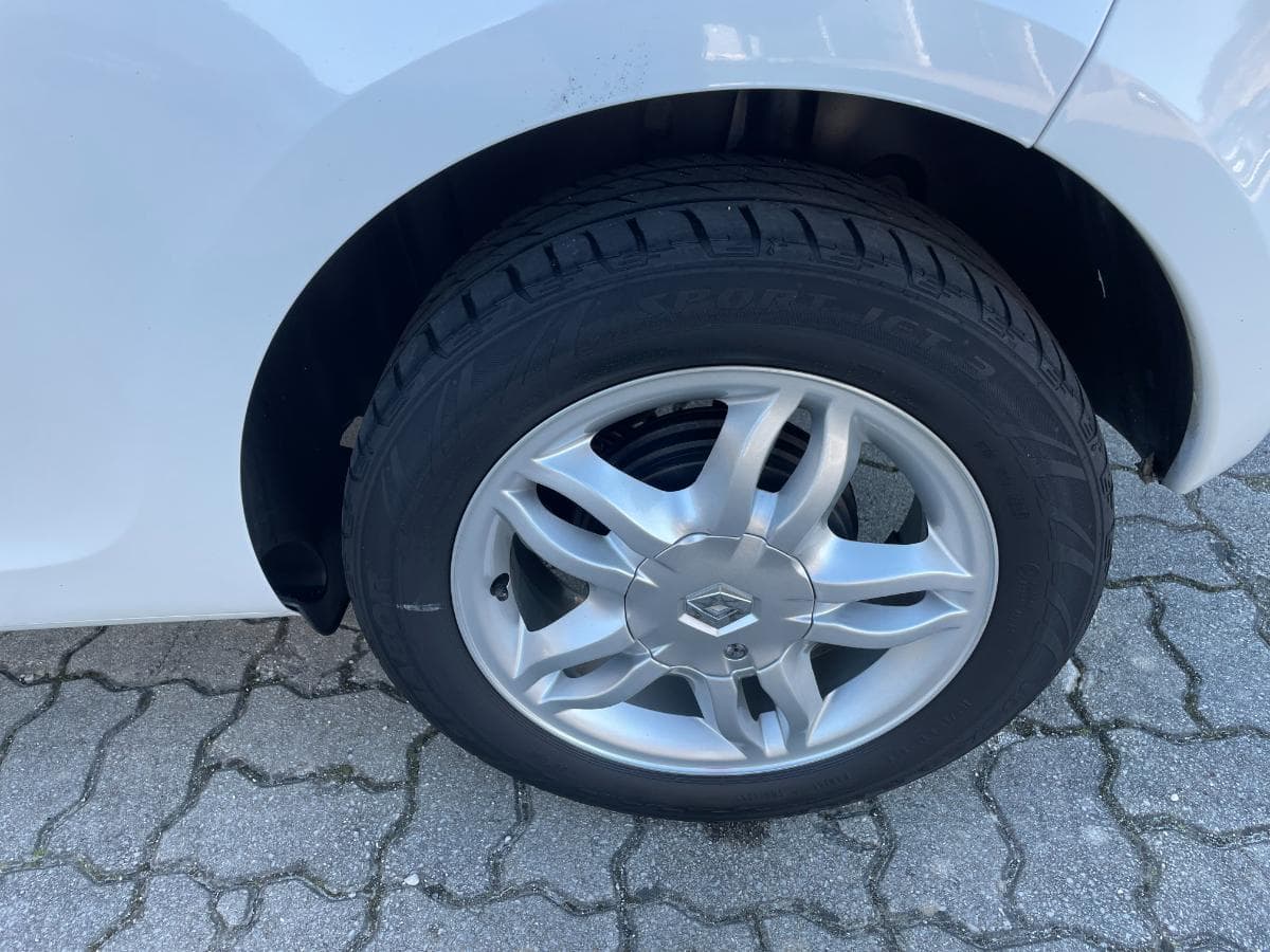Renault Clio 1.5DCI · Ano 2007 — imagen 14