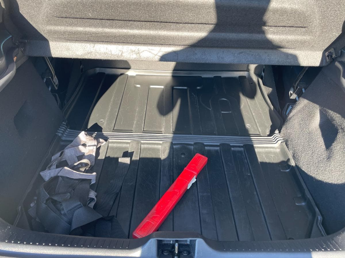 Renault Clio 1.5DCI · Ano 2017 — image 22